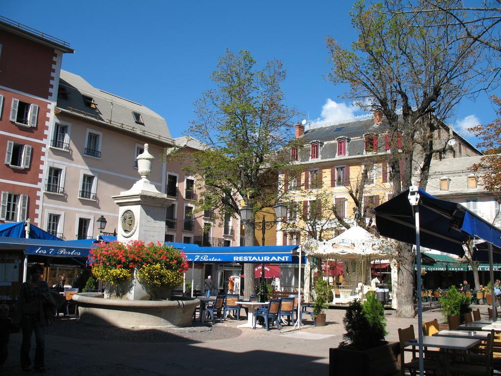 Studio Barcelonnette Ubaye, Provence Enchastrayes Buitenkant foto